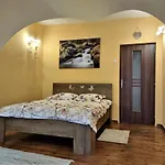 SMB Studio Poarta Schei